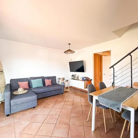 Σπίτι διακοπών Esther Majanicho