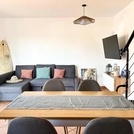 Esther بيت للعطل *